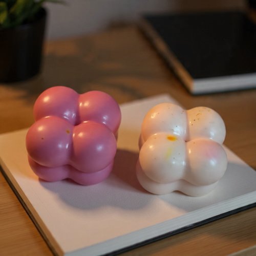 Small Bubble Candle - Image 4