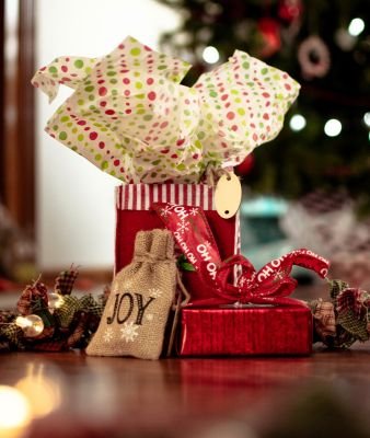 Discover the Magic of Scented Candles & Lifestyle Gifts at HY Heavenly Yours