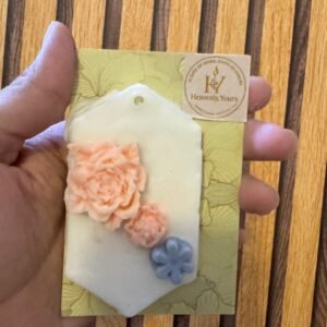 Hexagon Shaped Flower Scented Wax Sachet with Aqua Fragrance